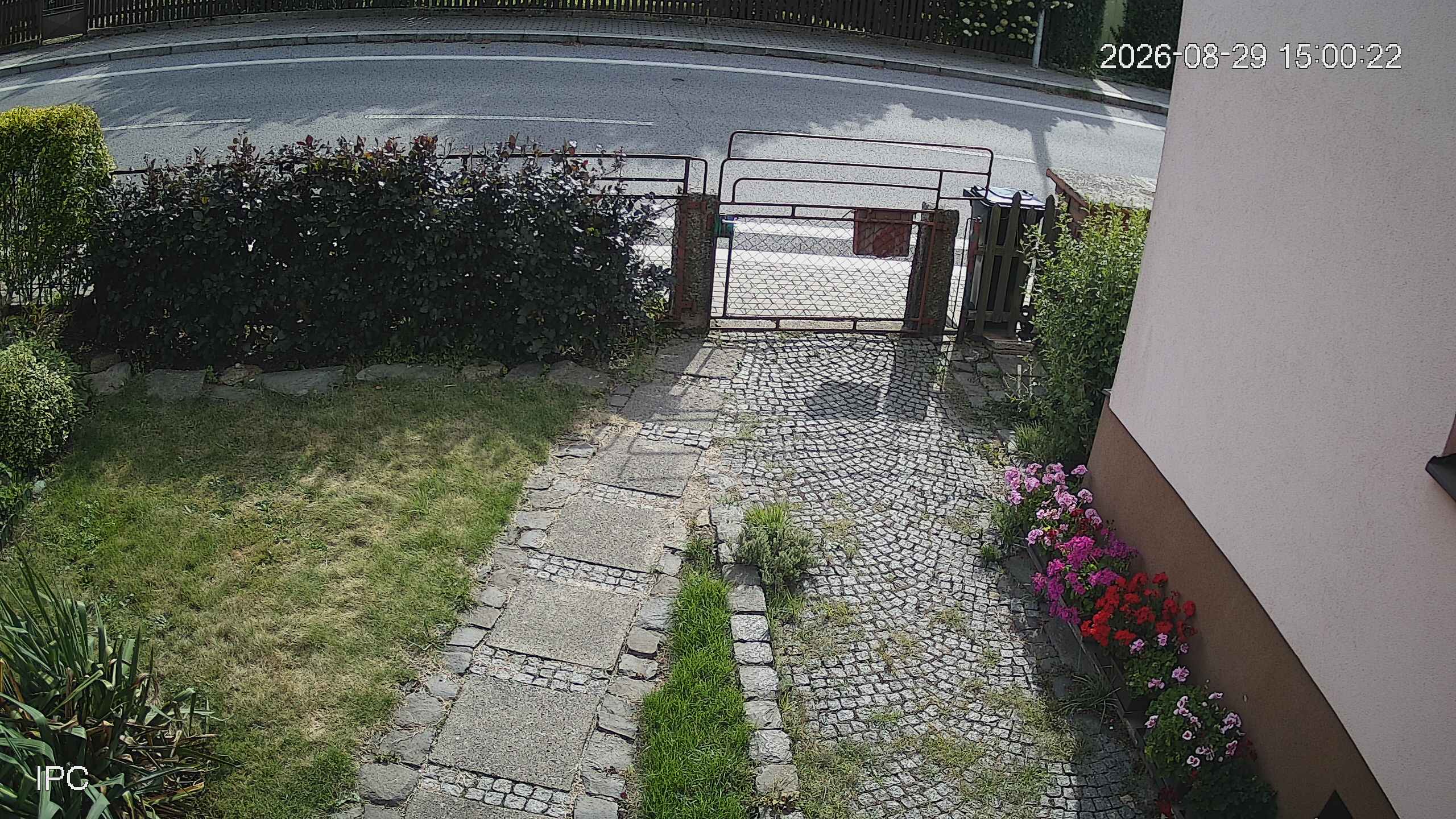 Capture